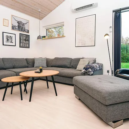 10 Person In Holiday home